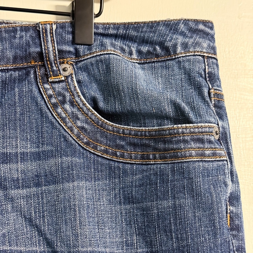 Tommy Hilfiger Plus 22 Cropped Straight Jeans 25 Inseam Medium Wash - Picture 5 of 15